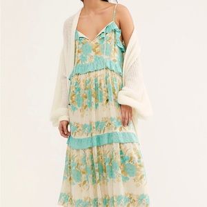 Free people x spell and the gypsy coco Lei dress